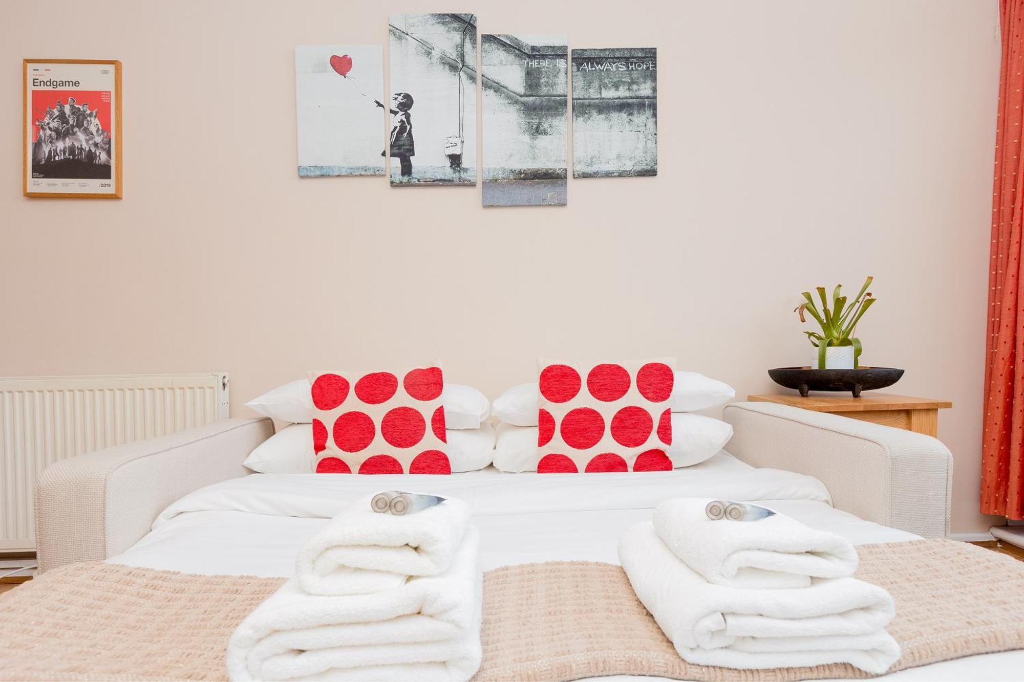 2Br Balcony, Battersea, 5Min Clapham Junction St Lägenhet London Exteriör bild